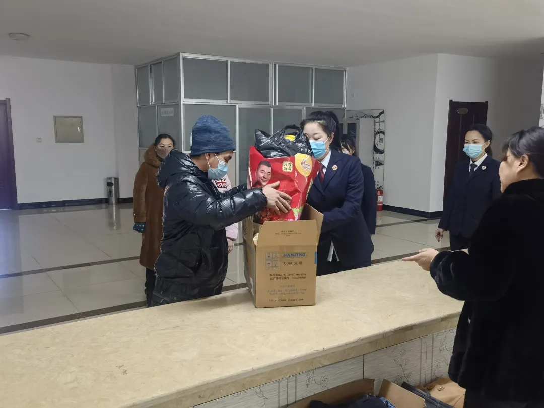 【党建+社区】爱心传递检察温度 让这个冬天不那么冷
